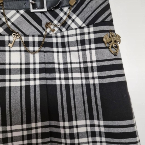 Gothic y2k Tartan mini skirtBlack and white check uk 10 - Picture 3 of 5